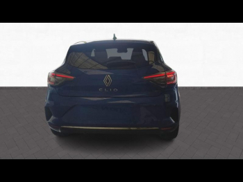 Photo 6 du bon plan RENAULT Clio 1.6 E-Tech 145ch full hybrid Techno - 24 occasion à 19990 €