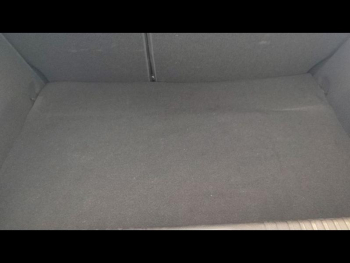 Photo 11 du bon plan RENAULT Clio 1.6 E-Tech 145ch full hybrid Techno - 24 occasion à 19990 €