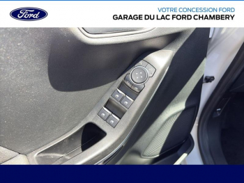 Photo 14 du bon plan FORD Puma 1.0 EcoBoost 155ch mHEV Titanium 8cv occasion à 15990 €