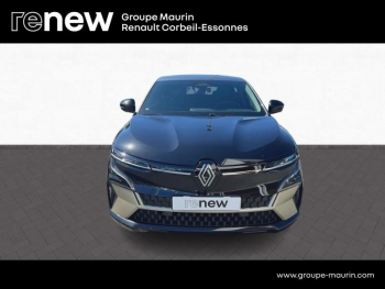 Photo 2 du bon plan RENAULT Megane E-Tech Electric 220ch 60kWh Iconic autonomie confort -25 occasion à 31980 €