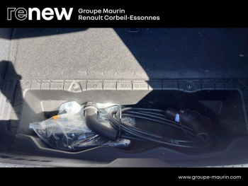 Photo 12 du bon plan RENAULT Megane E-Tech Electric 220ch 60kWh Iconic autonomie confort -25 occasion à 31980 €