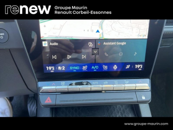 Photo 22 du bon plan RENAULT Megane E-Tech Electric 220ch 60kWh Iconic autonomie confort -25 occasion à 31980 €