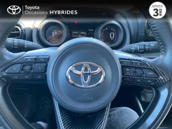 Photo 13 du bon plan TOYOTA Yaris 116h Design 5p occasion à 13990 €