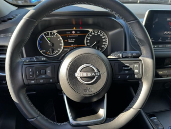 Photo 15 du bon plan NISSAN Qashqai e-POWER 190ch Acenta 2022 occasion à 22990 €