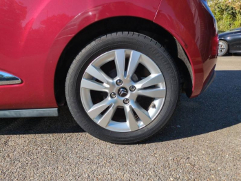 Photo 12 du bon plan CITROEN DS3 1.6 e-HDi90 (92) Airdream So Chic 5cv occasion à 6550 €