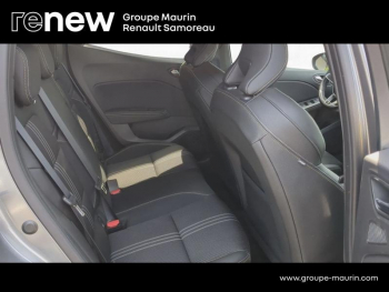 Photo 15 du bon plan RENAULT Clio 1.6 E-Tech hybride 145ch Engineered occasion à 16800 €