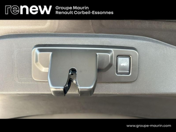 Photo 12 du bon plan RENAULT Espace 1.2 E-Tech full hybrid 200ch Iconic 7 places - 24 occasion à 37980 €