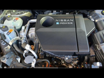 Photo 21 du bon plan NISSAN Qashqai e-POWER 190ch Business Edition 2022 occasion à 26990 €