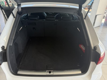 Photo 20 du bon plan AUDI S4 Avant 3.0 V6 TFSI 354ch quattro tiptronic 8 occasion à 37900 €