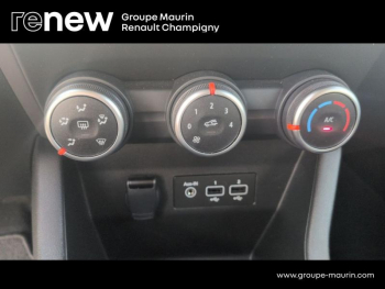 Photo 21 du bon plan RENAULT Clio 1.0 TCe 90ch Evolution occasion à 13999 €
