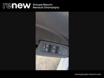 Photo 25 du bon plan RENAULT Clio 1.0 TCe 90ch Evolution occasion à 13999 €