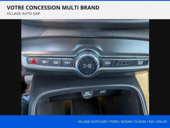 Photo 17 du bon plan VOLVO XC40 T4 Recharge 129 + 82ch Plus DCT 7 occasion à 36980 €