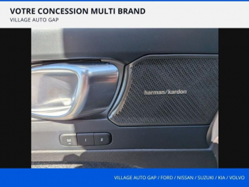 Photo 22 du bon plan VOLVO XC40 T4 Recharge 129 + 82ch Plus DCT 7 occasion à 36980 €