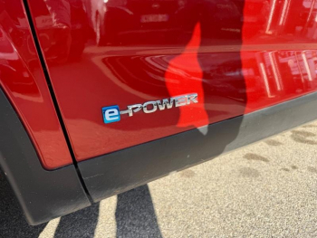 Photo 7 du bon plan NISSAN Qashqai e-POWER 190ch N-Connecta 2022 occasion à 23880 €