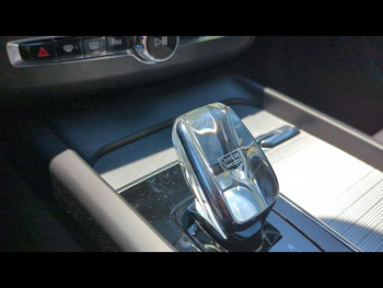 Photo 28 du bon plan VOLVO XC60 T6 AWD 253 + 145ch Plus Style Dark Geartronic occasion à 39900 €