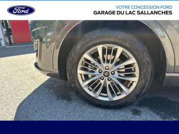 Photo 4 du bon plan FORD Kuga 2.5 Duratec 190ch FHEV Vignale BVA i-AWD occasion à 26990 €