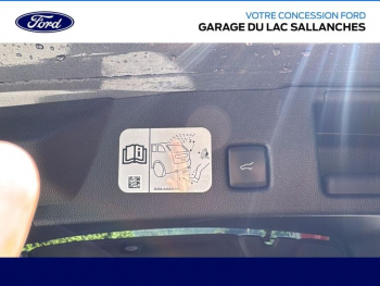 Photo 13 du bon plan FORD Kuga 2.5 Duratec 190ch FHEV Vignale BVA i-AWD occasion à 26990 €