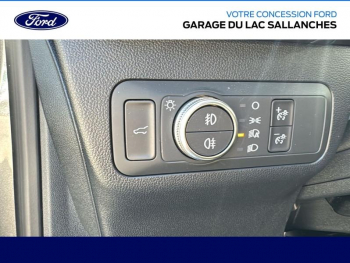 Photo 24 du bon plan FORD Kuga 2.5 Duratec 190ch FHEV Vignale BVA i-AWD occasion à 26990 €