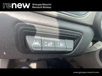 Photo 25 du bon plan RENAULT Captur 1.3 TCe 130ch FAP Intens EDC occasion à 15600 €