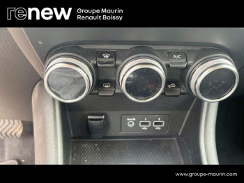 Photo 28 du bon plan RENAULT Captur 1.3 TCe 130ch FAP Intens EDC occasion à 15600 €