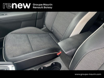 Photo 32 du bon plan RENAULT Captur 1.3 TCe 130ch FAP Intens EDC occasion à 15600 €