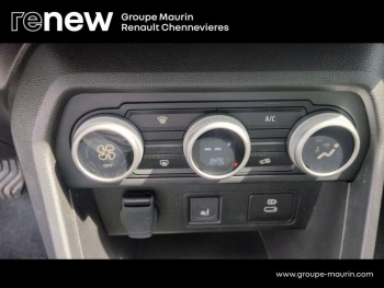 Photo 27 du bon plan DACIA Jogger 1.6 hybrid 140ch Extreme 7 places -24 occasion à 23490 €