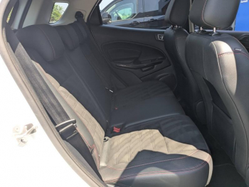 Photo 21 du bon plan FORD EcoSport 1.0 EcoBoost 125ch ST-Line occasion à 13401 €