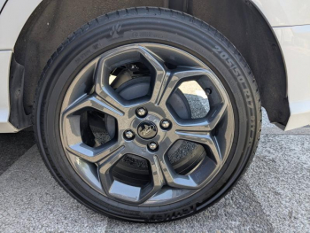 Photo 28 du bon plan FORD EcoSport 1.0 EcoBoost 125ch ST-Line occasion à 13401 €