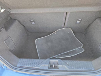 Photo 29 du bon plan FORD Fiesta 1.0 Flexifuel 95ch Titanium Business 5p occasion à 13490 €