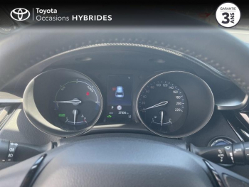 Photo 14 du bon plan TOYOTA C-HR 1.8 Hybride 122ch Design Pack Techno occasion à 23990 €