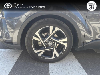 Photo 16 du bon plan TOYOTA C-HR 1.8 Hybride 122ch Design Pack Techno occasion à 23990 €