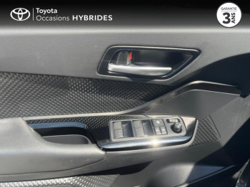 Photo 22 du bon plan TOYOTA C-HR 1.8 Hybride 122ch Design Pack Techno occasion à 23990 €