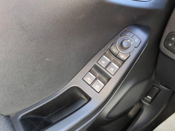 Photo 15 du bon plan FORD Puma 1.0 Flexifuel 125ch S&S mHEV Titanium occasion à 17900 €