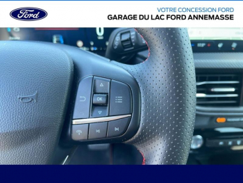 Photo 22 du bon plan FORD Kuga 2.5 Duratec 180ch Hybrid FlexiFuel ST-Line Powershift occasion à 32790 €