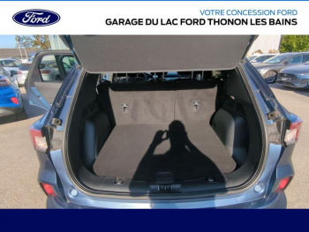 Photo 12 du bon plan FORD Kuga 2.5 Duratec 190ch FHEV E85 Titanium BVA occasion à 23890 €