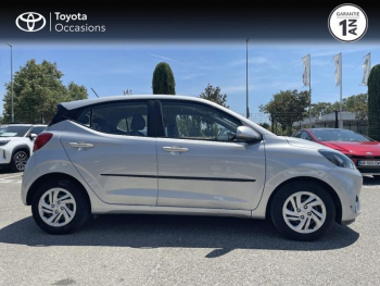 Photo 17 du bon plan HYUNDAI i10 1.0 67ch ECO Intuitive BVR occasion à 10990 €