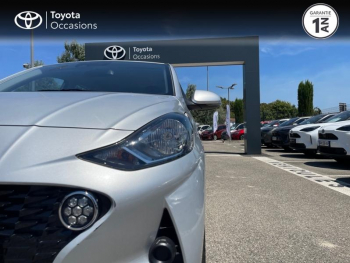 Photo 24 du bon plan HYUNDAI i10 1.0 67ch ECO Intuitive BVR occasion à 10990 €