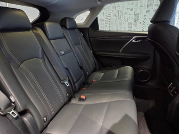 Photo 15 du bon plan LEXUS RX 450h 4WD Luxe MY22 occasion à 44490 €