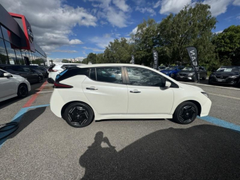 Photo 4 du bon plan NISSAN Leaf 150ch 40kWh Acenta 22 occasion à 15990 €