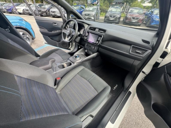 Photo 11 du bon plan NISSAN Leaf 150ch 40kWh Acenta 22 occasion à 15990 €