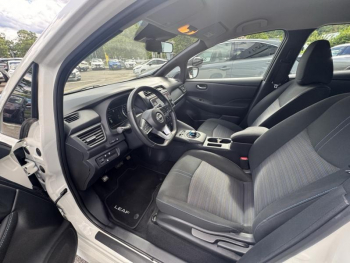 Photo 19 du bon plan NISSAN Leaf 150ch 40kWh Acenta 22 occasion à 15990 €