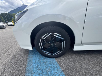 Photo 25 du bon plan NISSAN Leaf 150ch 40kWh Acenta 22 occasion à 15990 €
