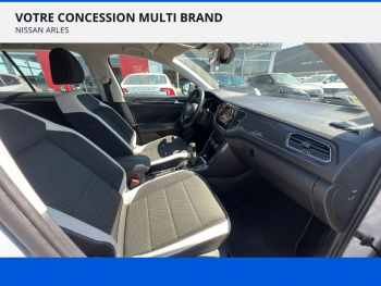 Photo 13 du bon plan VOLKSWAGEN T-Roc 1.5 TSI EVO 150ch Carat occasion à 16990 €