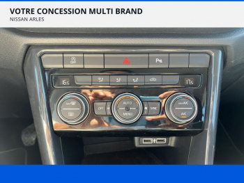 Photo 22 du bon plan VOLKSWAGEN T-Roc 1.5 TSI EVO 150ch Carat occasion à 16990 €