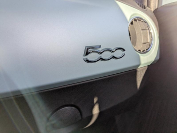 Photo 14 du bon plan FIAT 500 1.0 70ch BSG S&S Dolcevita occasion à 14790 €