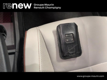 Photo 26 du bon plan RENAULT Megane E-Tech Electric EV60 220ch Iconic super charge -C occasion à 24999 €