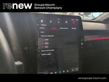 Photo 38 du bon plan RENAULT Megane E-Tech Electric EV60 220ch Iconic super charge -C occasion à 24999 €