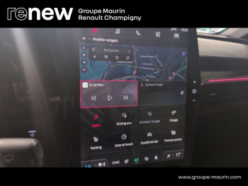 Photo 40 du bon plan RENAULT Megane E-Tech Electric EV60 220ch Iconic super charge -C occasion à 24999 €