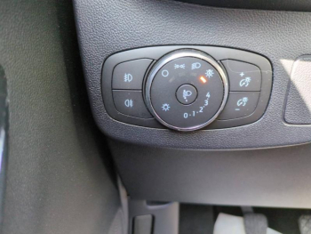 Photo 15 du bon plan FORD Puma 1.0 Flexifuel 125ch S&S mHEV Titanium occasion à 17990 €
