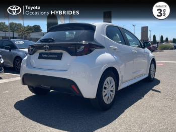 Photo 18 du bon plan TOYOTA Yaris 116h Dynamic 5p MC24 occasion à 18990 €
